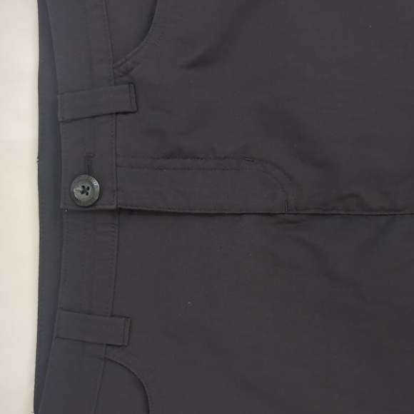 Eddie Bauer Rainier Skort, Color Black Size 4 - Picture 5 of 15